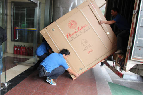 桐梓钢琴贵重工艺品无忧运